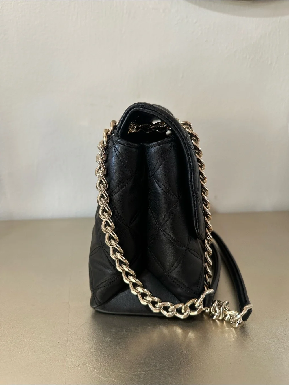 Kate Spade Leather Crossbody bag